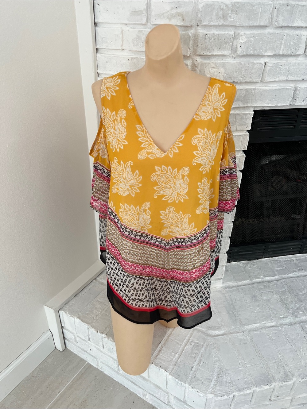 DR2 Mustard Floral Cold-Shoulder V-Neck Tunic with Pink & Black Trim